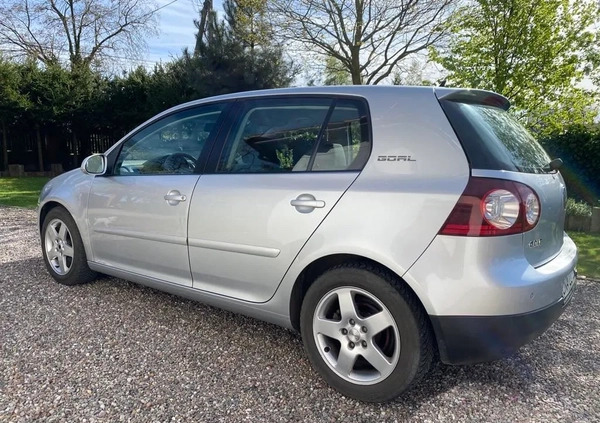Volkswagen Golf cena 15600 przebieg: 248900, rok produkcji 2006 z Mrocza małe 326